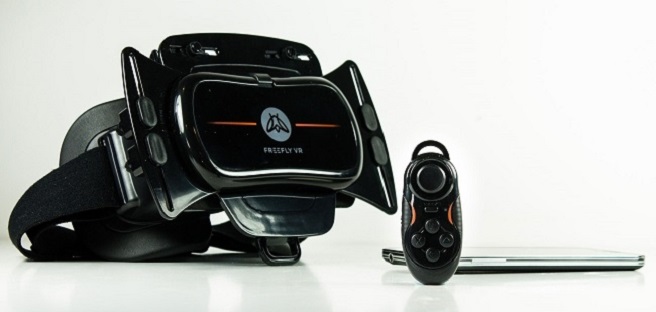 FreeFly VR - 3D шлем с bluetooth джойстиком