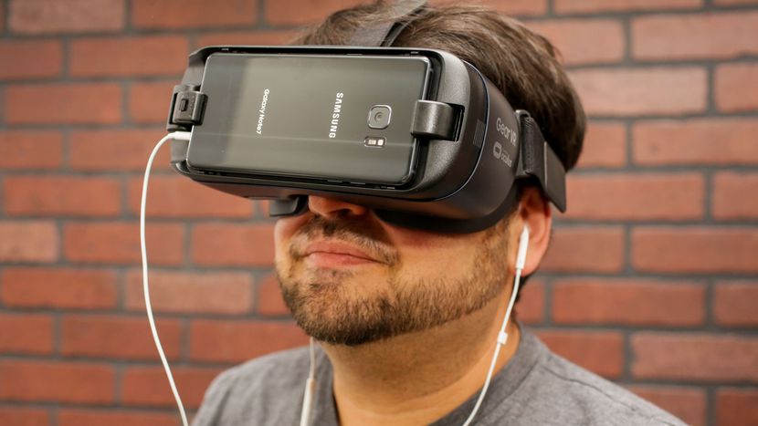 Как правильно надевать Samsung Gear VR